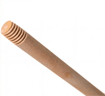 Черенок деревянный с деревянной  резьбой (шт)
