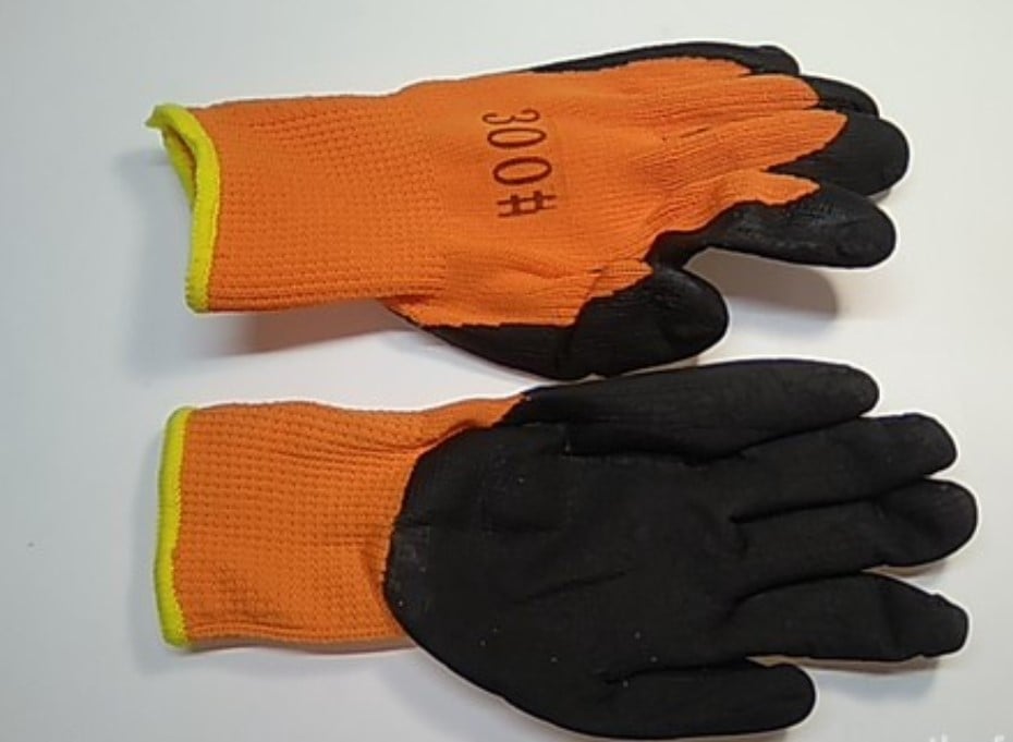 (АРТ-40)Перчатки  вспенен. обрезиненные черно-оранжевые NATAN