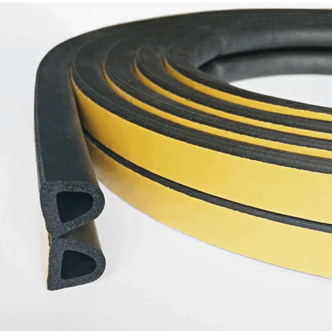 Уплотнитель для окон и дверей Tytan Professional 14x12 мм, черный 91614 (за метр двойного)